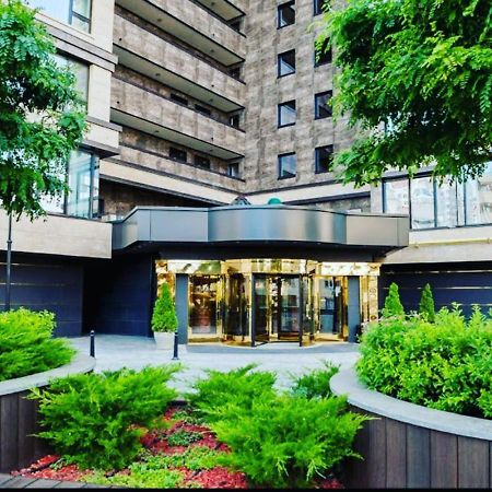 1 Room 60M2 Center Of Obolon Near River Side. With Terrace. 22 Floor Kiev Bagian luar foto